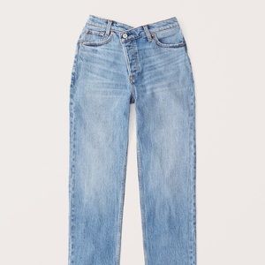 A&F Curve Love High Rise Dad Jeans